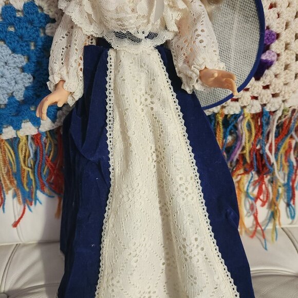 Regal Vintage Doll Blonde Hair Blue Sleepy Eyes Blue Velvet & Lace Dress 20" - Picture 5 of 13